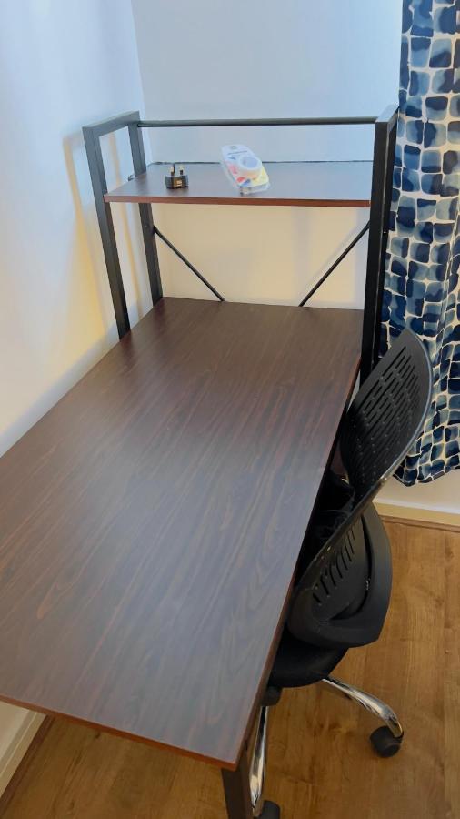 Charming 1-Bedroom Apartment In Woolwich لندن المظهر الخارجي الصورة